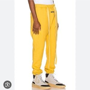 Fear of God
6th Collection Yellow Sweat Pant S